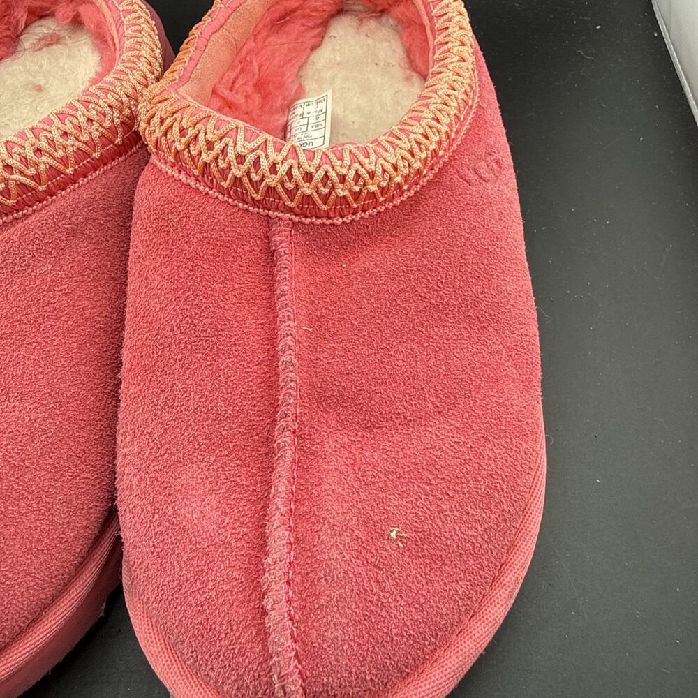 UGG Australia Women's Size 6 Pink Sugar Sole Slip On Shoes - Picture 3 of 8